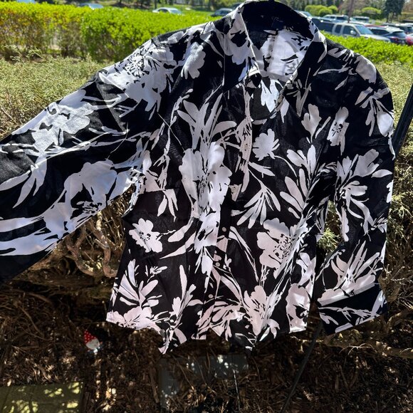 CHAPS Womens Plus 1X Button Shirt Black White Floral Print NWT - Picture 1 of 6